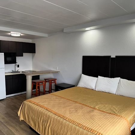 Belmont Inn & Suites Virginia Beach Esterno foto