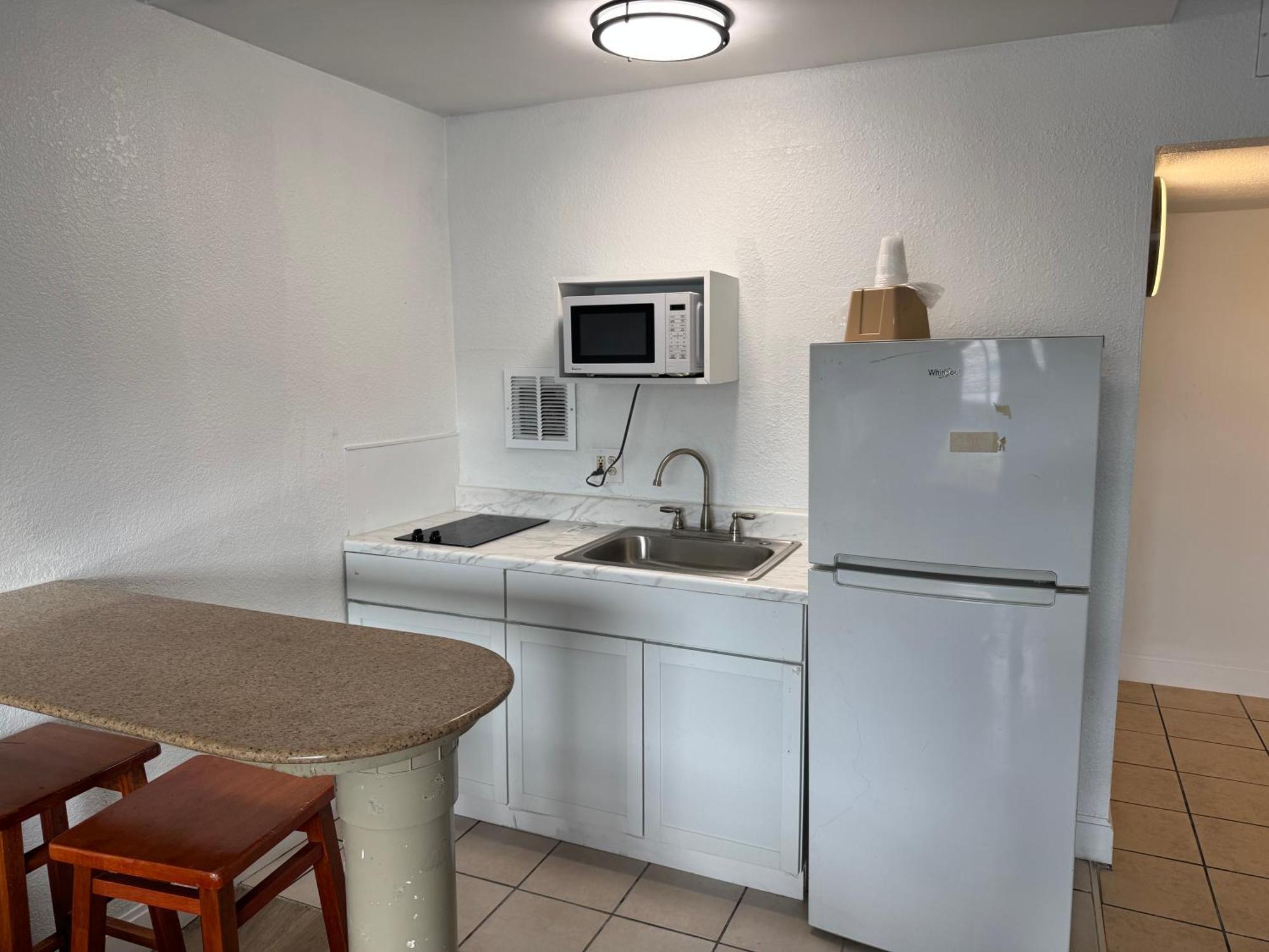 Belmont Inn & Suites Virginia Beach Esterno foto